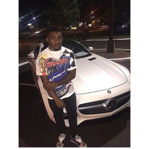 Meet your Posher, Eric